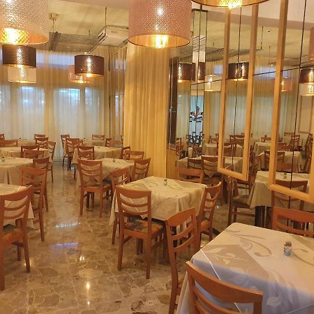 Hotel Venezia San Mauro Mare Extérieur photo