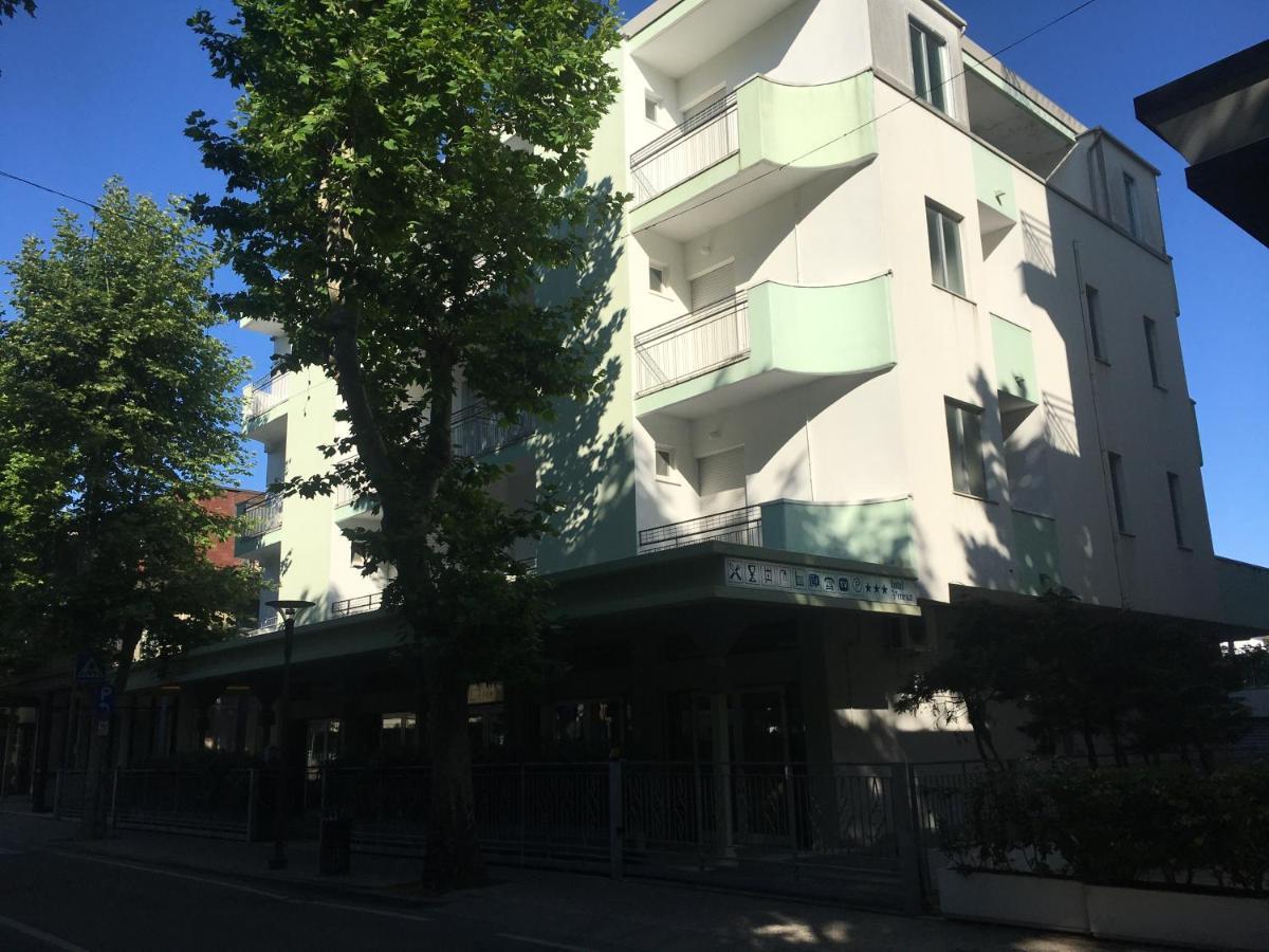 Hotel Venezia San Mauro Mare Extérieur photo