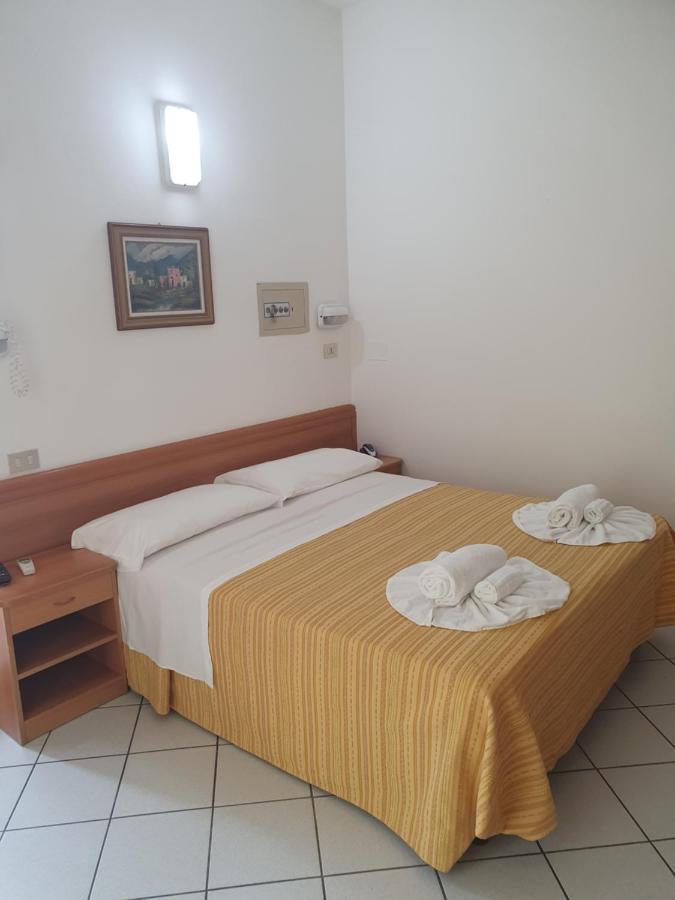 Hotel Venezia San Mauro Mare Extérieur photo