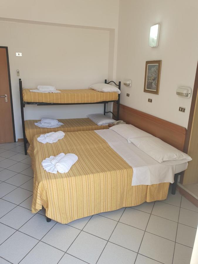 Hotel Venezia San Mauro Mare Chambre photo